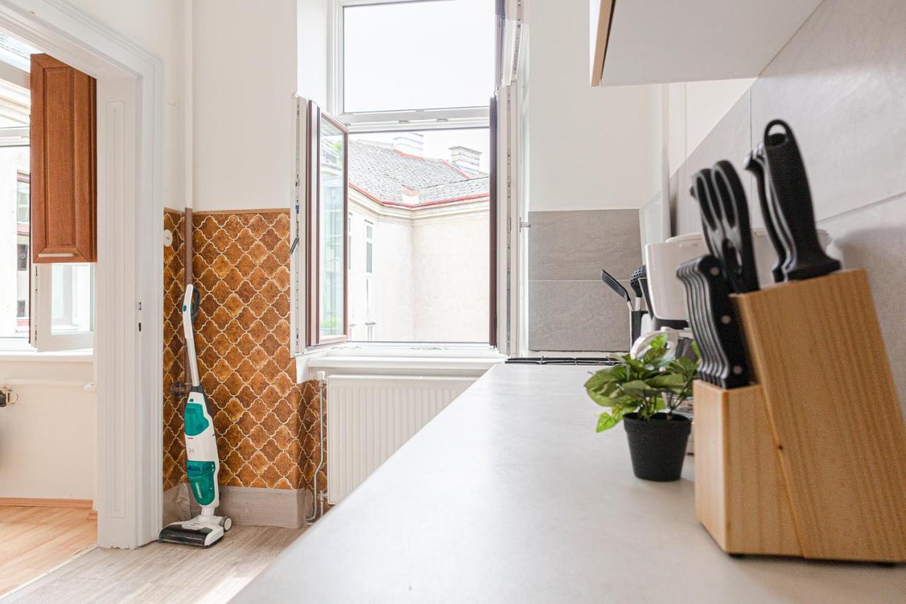 Pleasing 2br Apt. Akh-perfect For Groups Viena